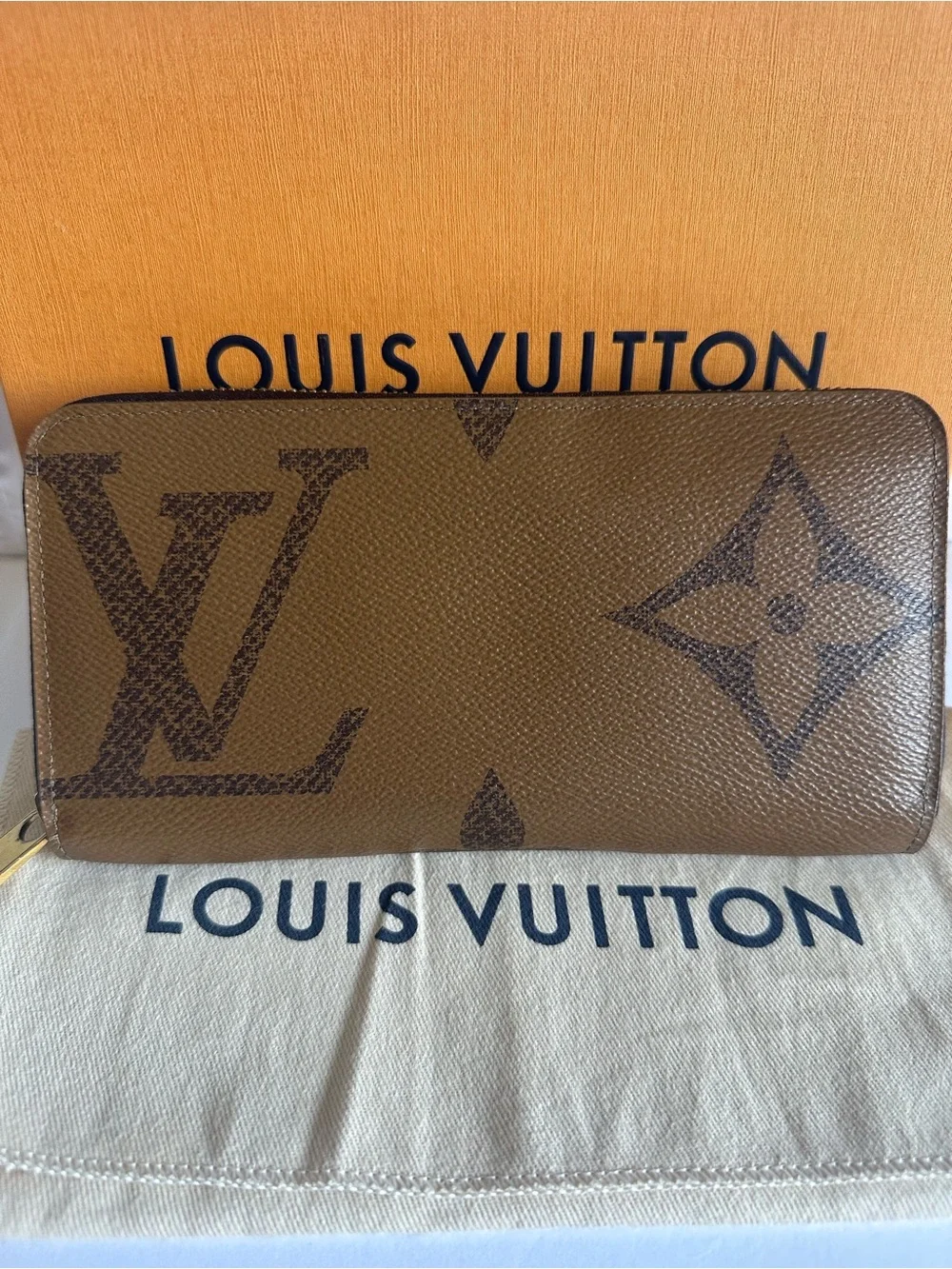 Louis Vuitton Monogram Giant Reverse Zippy Wallet Box & Dust Bag